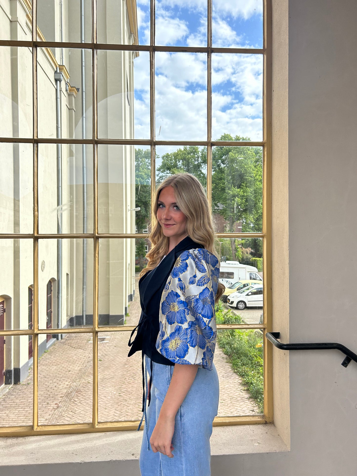 Midnight bloom blazer
