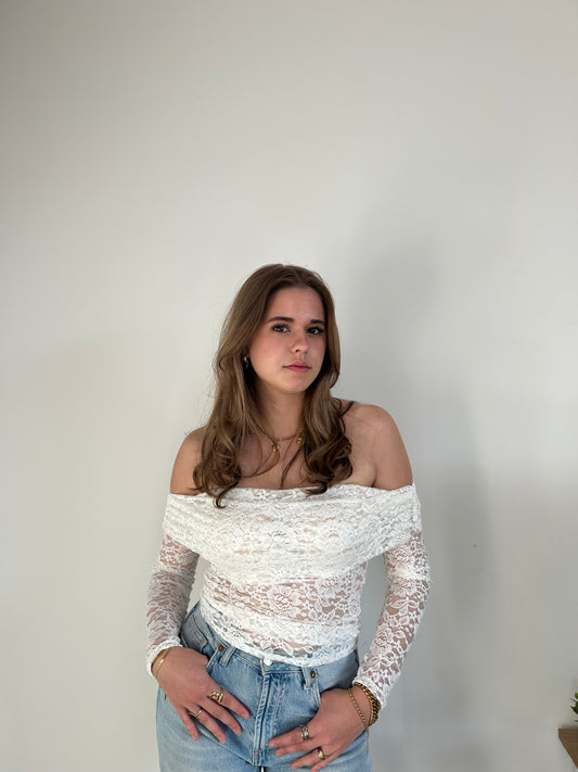 Romantic lace top Luna